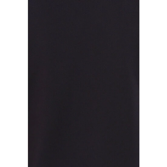 unnamed-file-2126.jpg Barbour International Barbour® International Black Tyre Quilted Hybrid Sweatshirt -Barbour International Shop unnamed file 2126