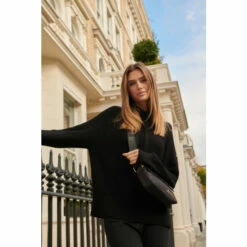 Barbour International Barbour® International Black Apex Crossbody Bag -Barbour International Shop unnamed file 2201