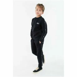 Barbour International Barbour® International Boys Holburn Black Tracksuit 7 Barbour International Barbour® International Boys Holburn Black Tracksuit -Barbour International Shop unnamed file 2294