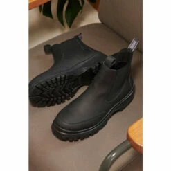 Barbour International Barbour® International Morgan Chelsea Boots Black -Barbour International Shop unnamed file 2348