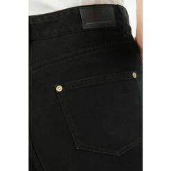 Barbour International Garcia High Rise Straight Leg Jeans White -Barbour International Shop unnamed file 2408